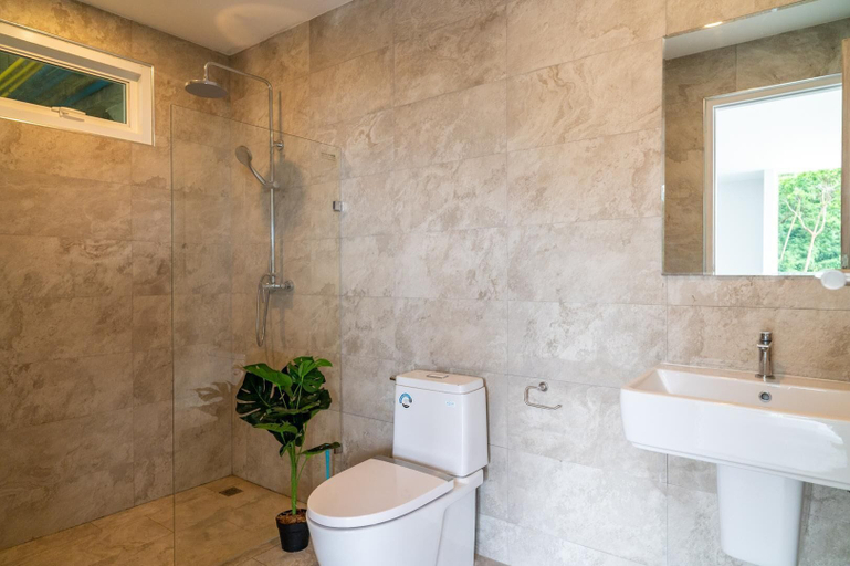 Bathroom 4, 2bed SeaView Apartment in Bang Por KBR36, Ko Samui