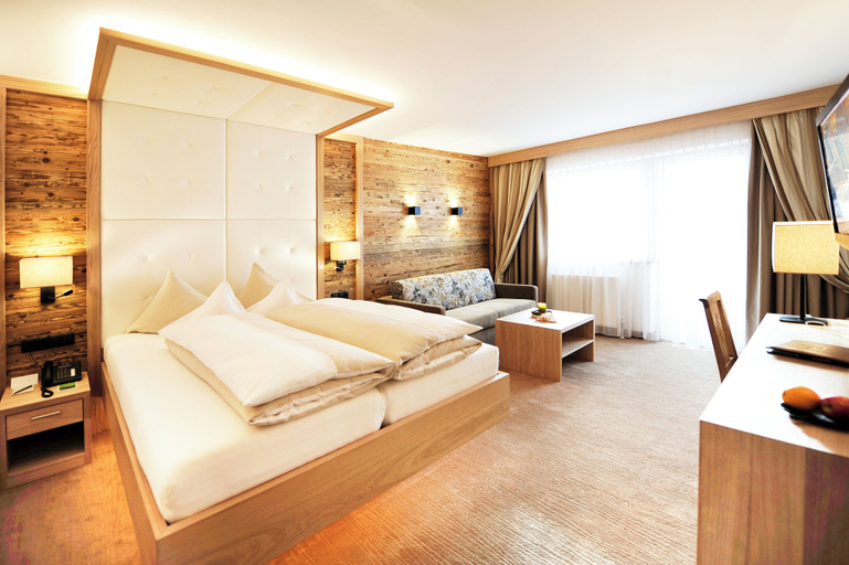 Bedroom 3, Hotel Salnerhof Ischgl, Landeck