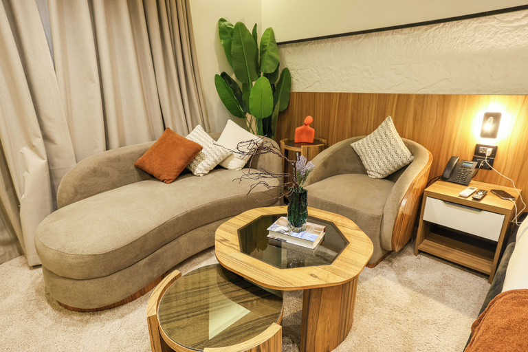Living area 2, Royal Regency Hotel EG, New Cairo 1