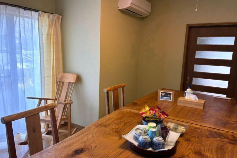 Interior 4, chambre d'hôte chaton, Ōdai