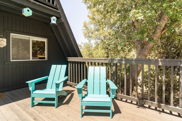 Room 2, Dog Friendly A-frame Hot Tub Nature Views, Riverside