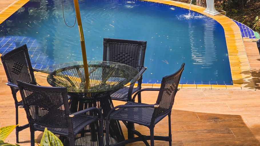 Property grounds 4, Pousada Conde Redondo, Nova Friburgo
