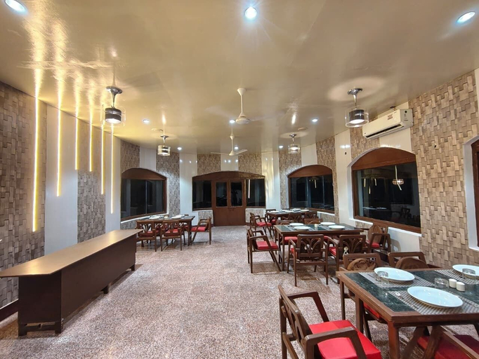 Restaurant 3, Magico Do Mar Beach Resort, Junagadh