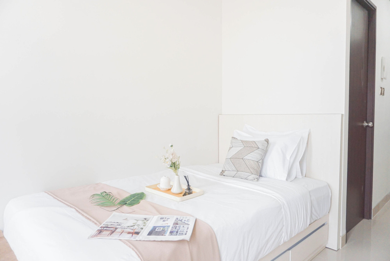 Room 4, Good Living Studio Room Transpark Cibubur Apartment, Depok