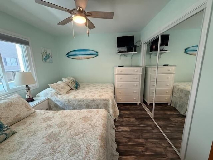 Room 3, Sandy Shores I -104 3 Bedroom Condo, Horry