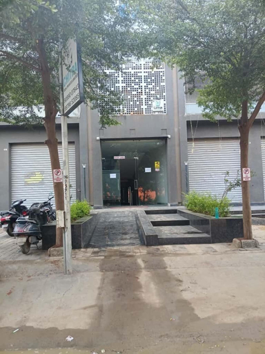 Property entrance, Hotel Royal Look, Ahmadabad