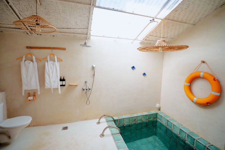 Bathroom 4, Circle Goa, North Goa