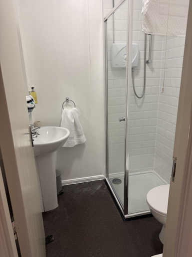Bathroom 3, The Blue Anchor Feering, Essex