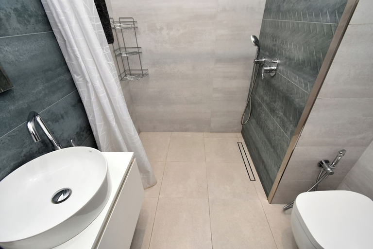 Bathroom 5, Apartment by Luxe Group AM2614, Yerevan