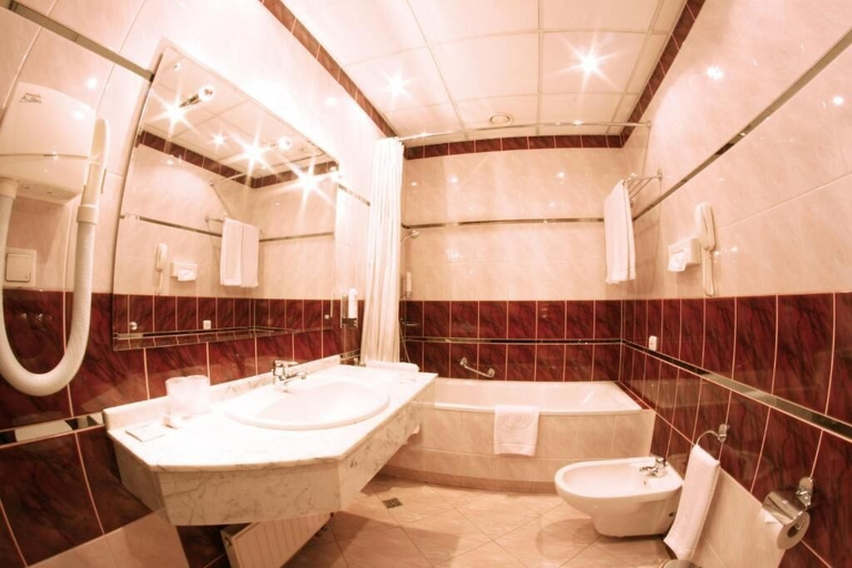 Bathroom 4, Park Hotel Diament Bielsko-Biała, Bielsko-Biała