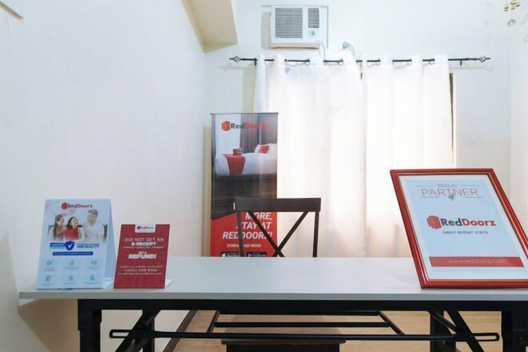 Miscellaneous 2, RGL Pinamalayan Condotel by RedDoorz, Pinamalayan