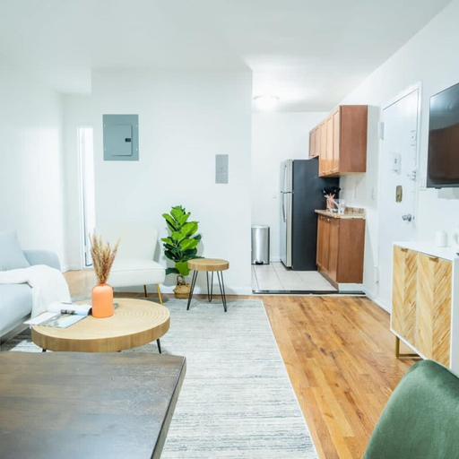 Room 4, 49-4a Prime Midtown Newly 2BR WD, New York