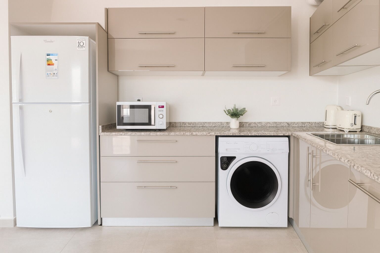 Private kitchen 5, Spacieux Appartement a Dely Brahim, Cheraga