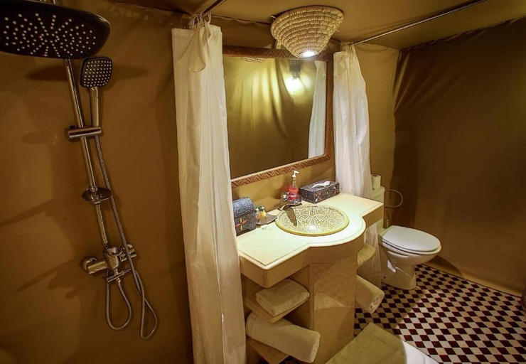 Bathroom 5, Lantern Luxury Camp, Errachidia