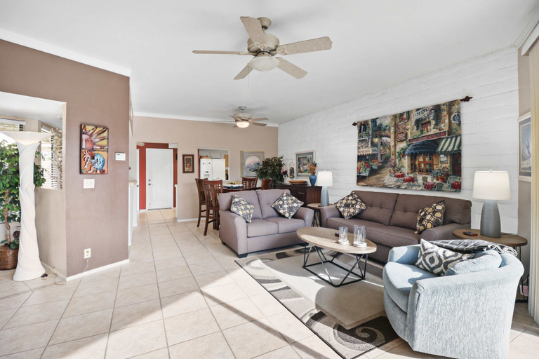 Room 2, 2BR 2BA Charming Cathedral City Condo With Territorial Views, Riverside