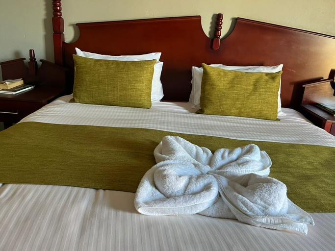 Room 2, Kalimba Guesthouse, Kweneng North