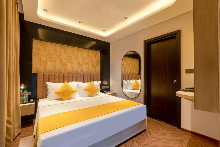 Room 3, Sterling Rampath Ayodhya, Faizabad
