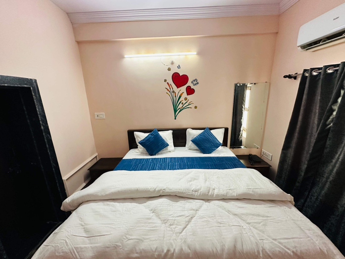 Room 5, Hotel Airport Residency, Jodhpur