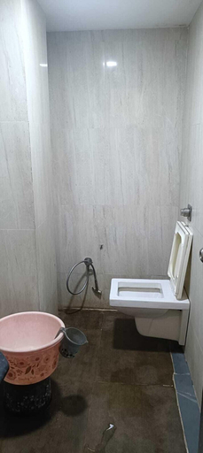 Bathroom 4, HOTEL SHIV RESIDENCY, Vadodara
