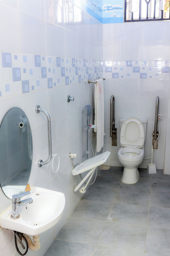 Bathroom, Vidzo Royal Inn, Kilifi South