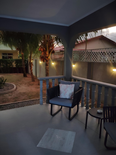 Terrace/patio 4, Trwa Koko Self Catering