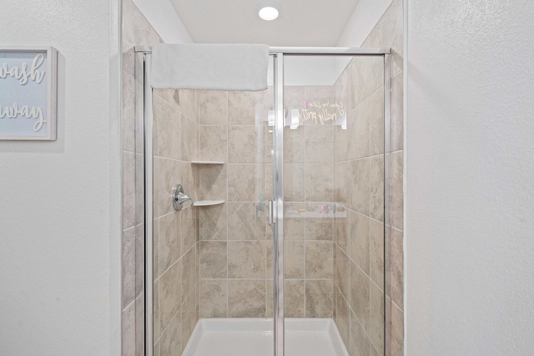 Bathroom 4, 3191 Paradox Circle #202, Osceola