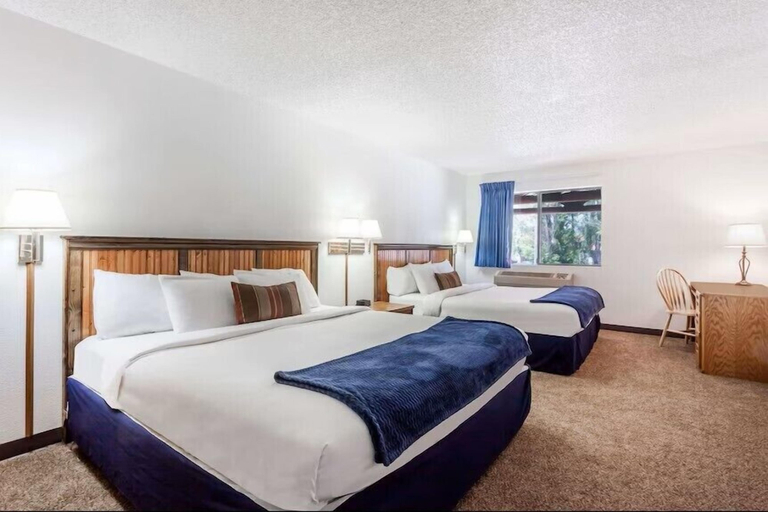 Room 5, Sandpoint Inn, Bonner