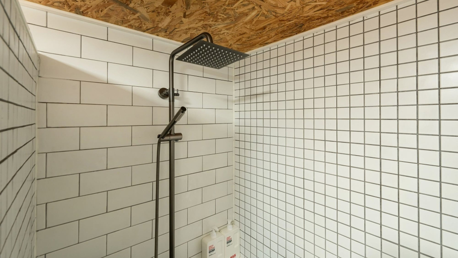 Bathroom 2, Gwangju Chez Pompom Dokchae Poolvilla, Gwangju