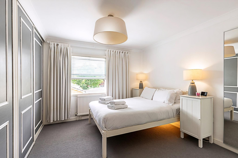 Exterior 5, Modern Borough Retreat With Private Terrace, London