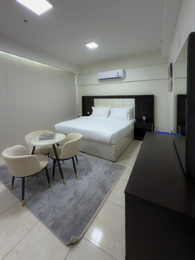 Room 4, اونيسن البري Onesn Al bari