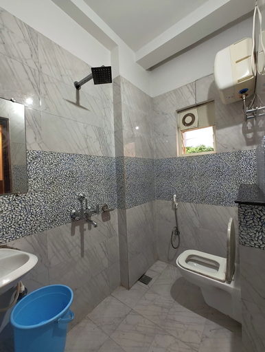 Bathroom, Hotel Home Town Puri, Puri