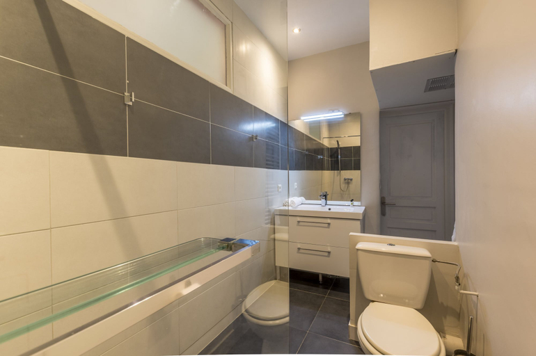 Room 4, Suite Saint Pierre - Premi re Conciergerie, Hérault