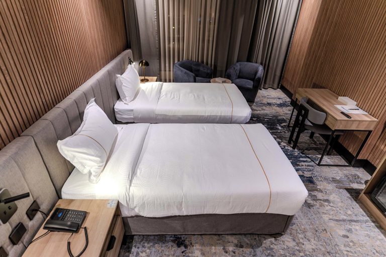 Room 5, Hill Hotel, Al Madinah Al Munawwarah