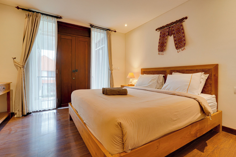Room 4, Villa Laviosa - Petitenget, Badung