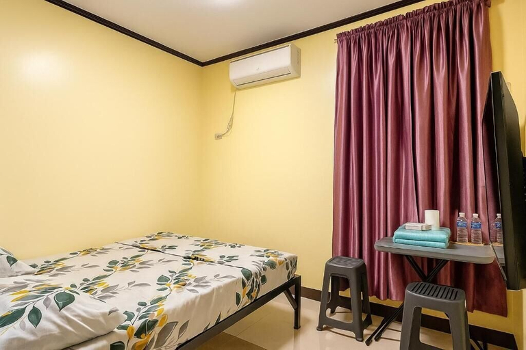 Room 4, Bahay Domingo Guesthouse, Bagac