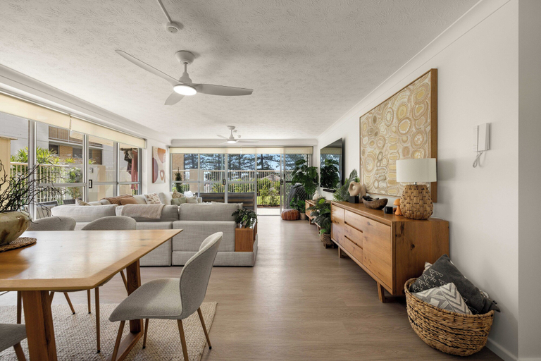 Food & Drinks, Cashelmara on the Beach 3 Bedroom Escape, Gold Coast