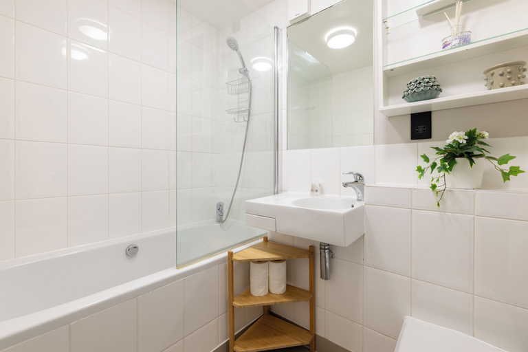 Bathroom 4, Notting Hill Penthouse Escape, London
