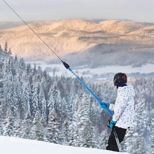 Snow tubing, Porter House Tingshus, Ragunda