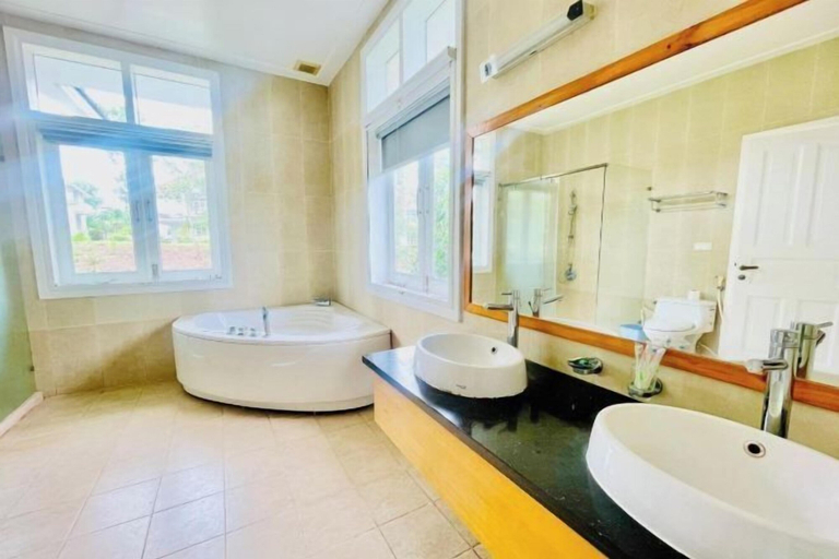 Bathroom 5, 4 bedroom Seafront Soan Villa - Sealinks Mui Ne, Phan Thiết