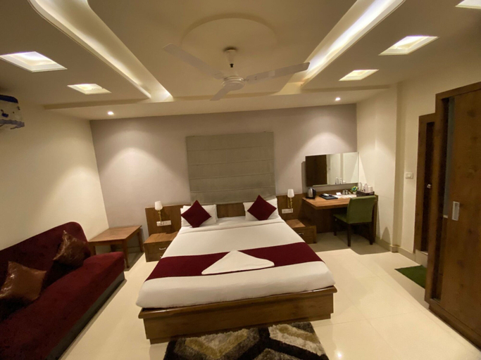 Bedroom 2, Hotel Manisha International Gaya, Gaya
