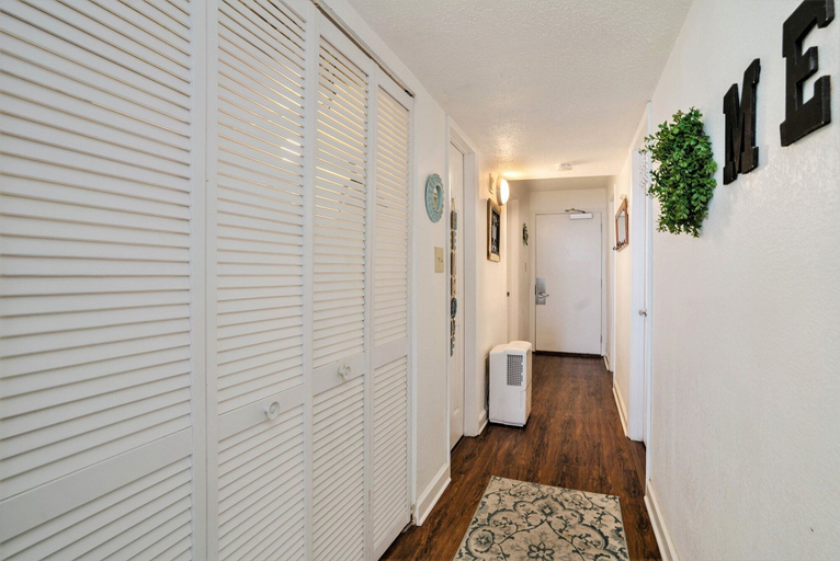 Interior 4, 0602 Waters Edge Resort Studio Bedroom Condo by RedAwning, Georgetown