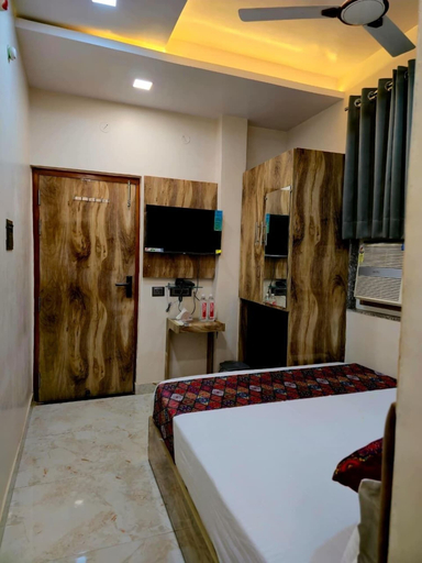 Bathroom 4, Hotel Shiv Grand SV, Kanpur Nagar