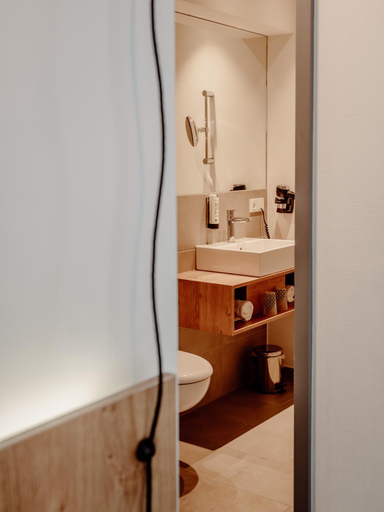 Bathroom 3, JaHotel, Kleve