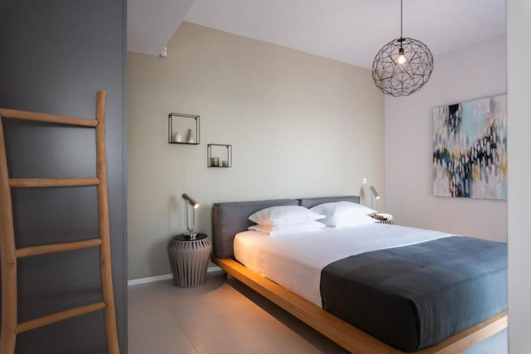 Room 2, Oikos Syvota in Sivota, Central Greece