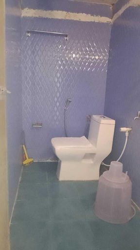 Bathroom 4, Honey Guest House Restaurant, North Goa