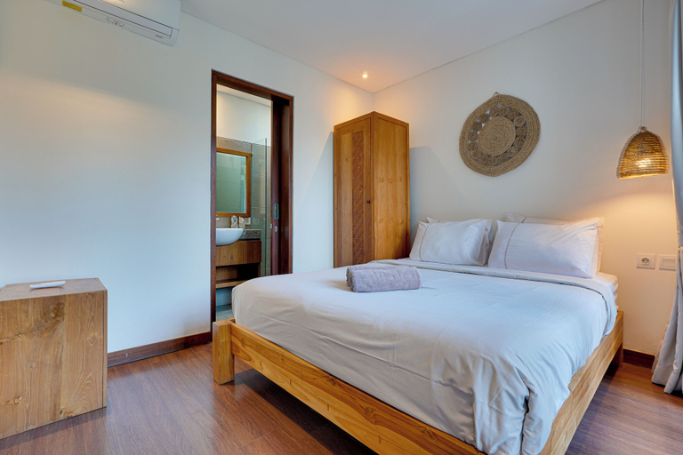 Room 2, Villa Laviosa - Petitenget, Badung
