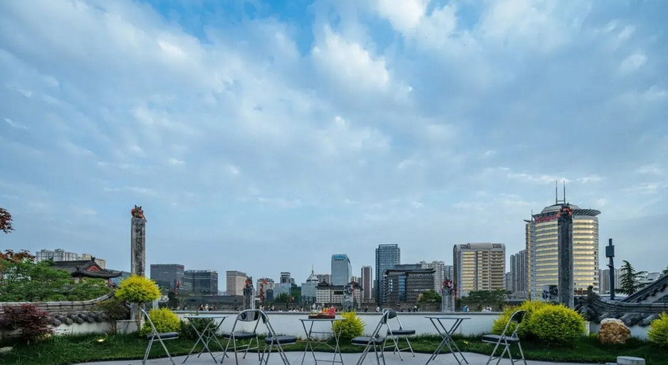 Terrace/patio 3, Lan Feng Jiu Dian, Xi'an