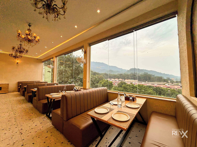 Food & Drinks 3, Hotel Nirvana Palace, Garhwal