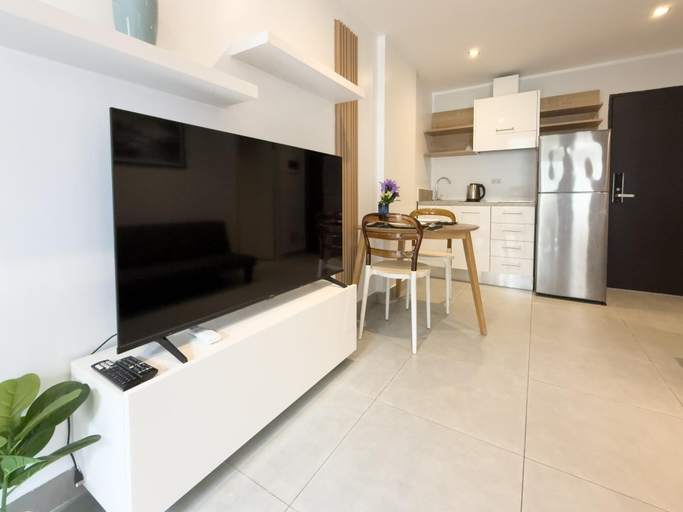 Living area 3, Garden View Apt- 1BR T1-103, Phuket Island