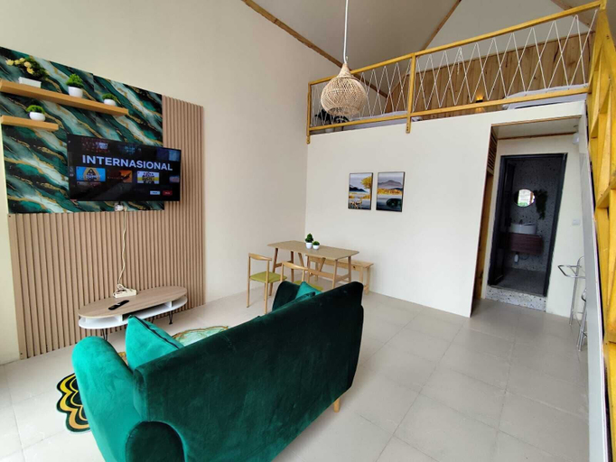Living area 2, Dieng Hebat Villa & Glamping, Wonosobo